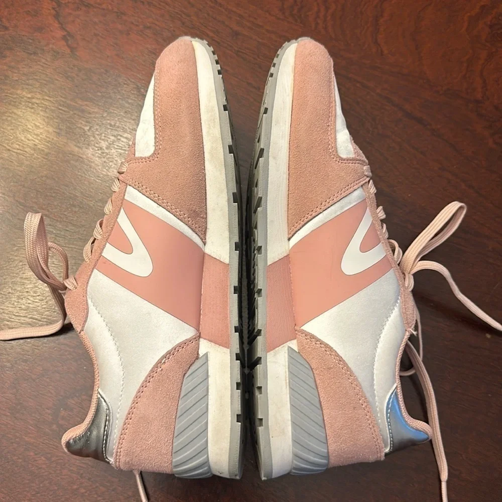TRETORN Womens Suede Loyola Retro Jogger Sneakers Pink Silver Sz 8.5 Preppy